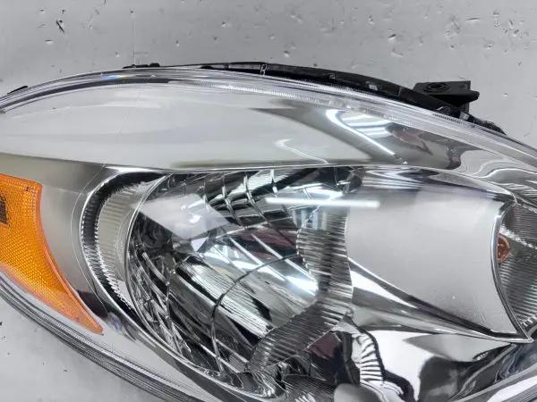 ALL TABS 2012 2013 2014 NISSAN VERSA HALOGEN FRONT RIGHT CAPA  HEADLIGHT - Image 19