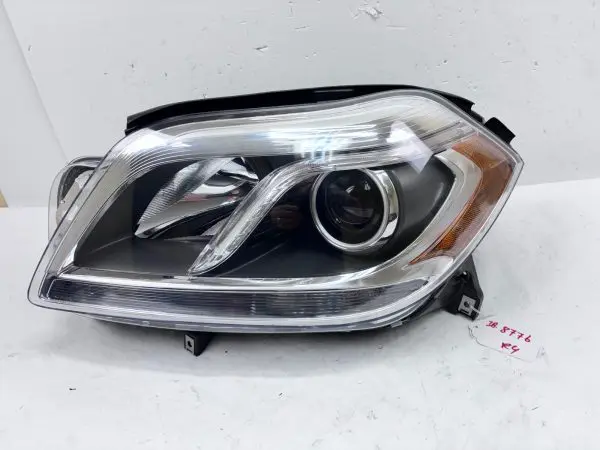 2013 2014 2015 2016 MERCEDES GL CLASS GL450 GL550 HALOGEN LEFT CAPA  HEADLIGHT - Image 2