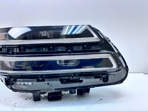 92102-T6000  2021 2022 2023 HYUNDAI GENESIS GV80 FULL LED RIGHT OEM HEADLIGHT - Image 2