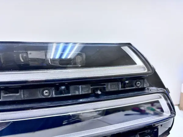 92102-T6000  2021 2022 2023 HYUNDAI GENESIS GV80 FULL LED RIGHT OEM HEADLIGHT - Image 7