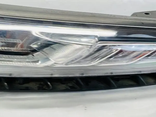 2011 2012 2013 2014 -2016 FORD F250 F350 F450 F550 HALOGEN RIGHT CAPA HEADLIGHT