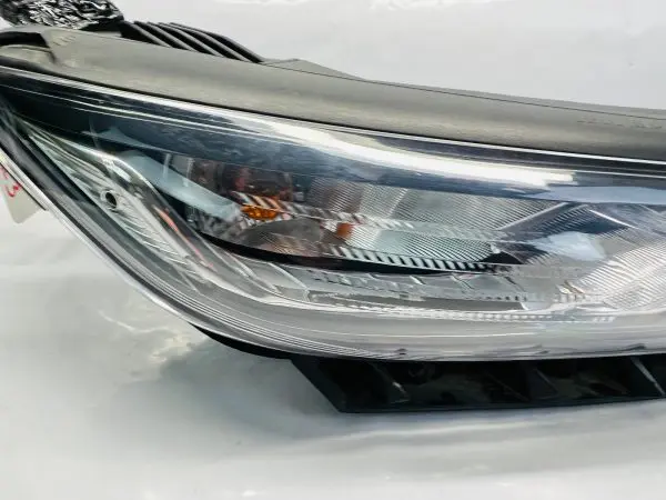 92208-J9010  2018 2019 2020 2021 HYUNDAI KONA LED FRONT RIGHT OEM RUNNING LIGHT - Image 5