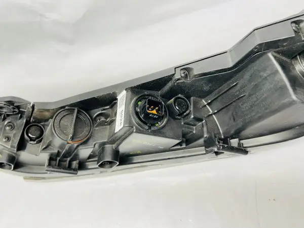 92208-J9010  2018 2019 2020 2021 HYUNDAI KONA LED FRONT RIGHT OEM RUNNING LIGHT - Image 13