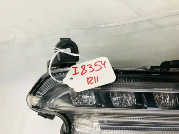 2017 2018 HYUNDAI SANTA FE LED FRONT RIGHT OEM FOG LIGHT RUNNING 92202-4Z510 - Image 3