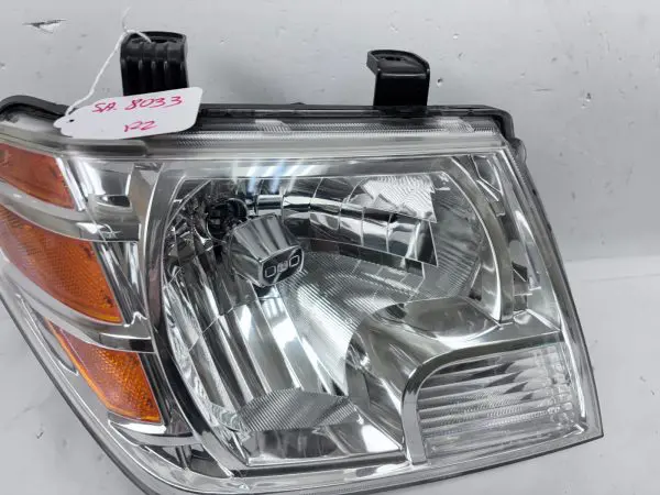 2009 2010 2011 2012 2013-2021 NISSAN FRONTIER HALOGEN FRONT RIGHT OEM HEADLIGHT - Image 7