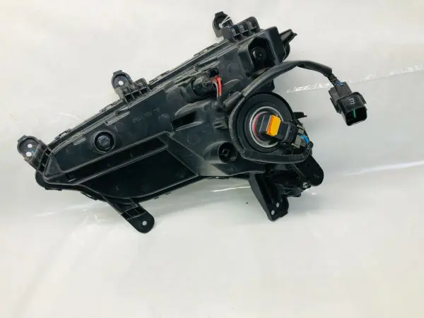 2017 2018 HYUNDAI SANTA FE LED FRONT RIGHT OEM FOG LIGHT RUNNING 92202-4Z510 - Image 12