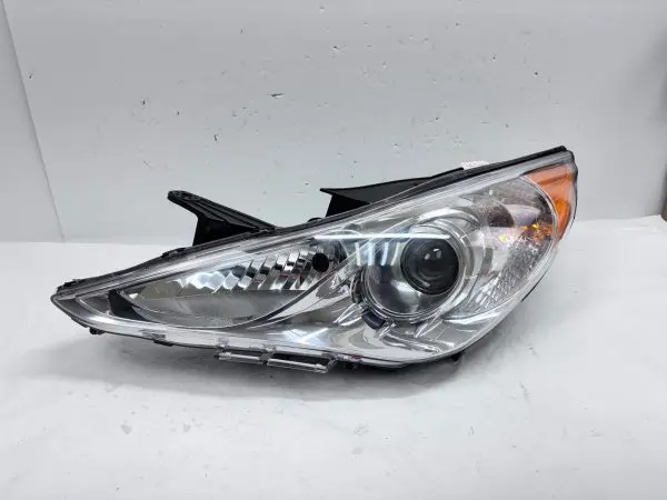 2011 2012 2013 2014 HYUNDAI SONATA HALOGEN FRONT LEFT OEM HEADLIGHT