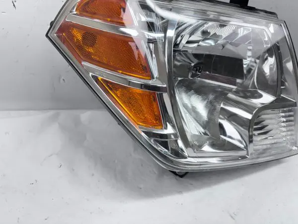 2009 2010 2011 2012 2013-2021 NISSAN FRONTIER HALOGEN FRONT RIGHT OEM HEADLIGHT - Image 10