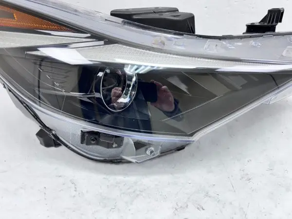 92102-AB100 2021 2022 2023 HYUNDAI ELANTRA HALOGEN LED FRONT RIGHT OEM HEADLIGHT - Image 6
