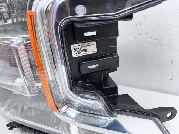 JL3413005AH 2018 2019 2020 FORD F150 HALOGEN FRONT RIGHT OEM HEADLIGHT - Image 5