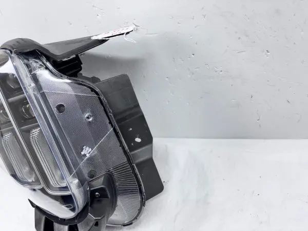 92102-S9600  MINT 2023 2024 KIA TELLURIDE LED FRONT RIGHT OEM HEADLIGHT - Image 14