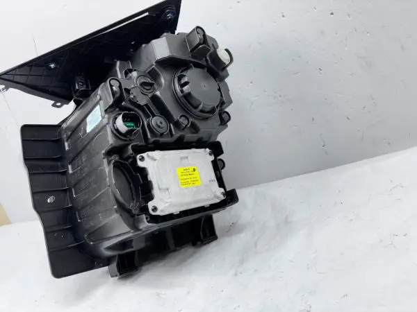 92102-S9600  MINT 2023 2024 KIA TELLURIDE LED FRONT RIGHT OEM HEADLIGHT - Image 19
