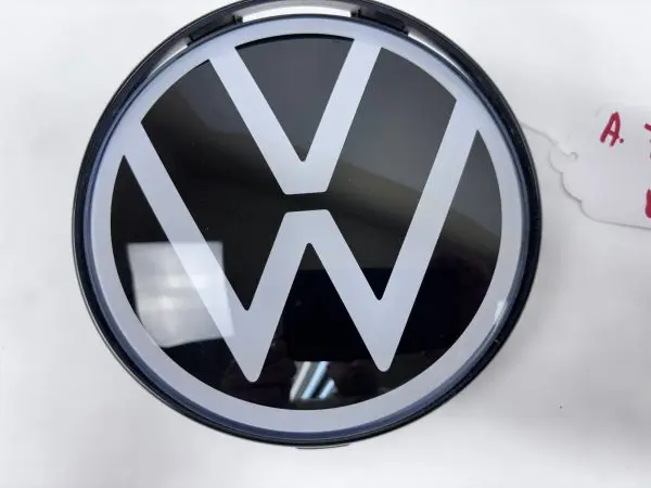 NICE 2021 2022 2023 2024 VW ID4 ID.4 FRONT OEM EMBLEM - Image 4