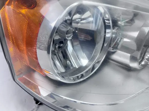 05113336AE 2011-2017 2018 2019 DODGE GRAND CARAVAN FRONT RIGHT OEM HEADLIGHT - Image 8
