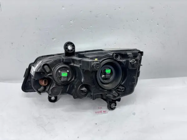 05113336AE 2011-2017 2018 2019 DODGE GRAND CARAVAN FRONT RIGHT OEM HEADLIGHT - Image 19