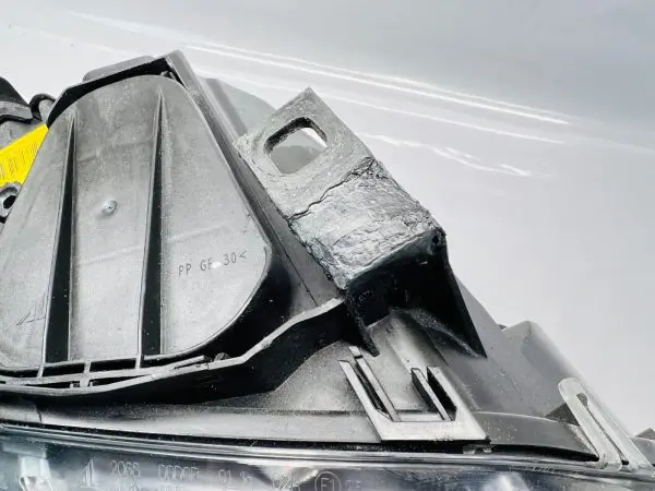 2007 2008 2009 2010 BMW 3 SERIES 328 335 M3 COUPE XENON RIGHT OEM HEADLIGHT - Image 10