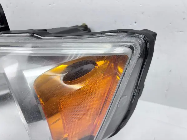 05113337AE 2011-2016 2017 2018 2019 DODGE GRAND CARAVAN FRONT LEFT OEM HEADLIGHT - Image 4