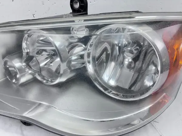05113337AE 2011-2016 2017 2018 2019 DODGE GRAND CARAVAN FRONT LEFT OEM HEADLIGHT - Image 8