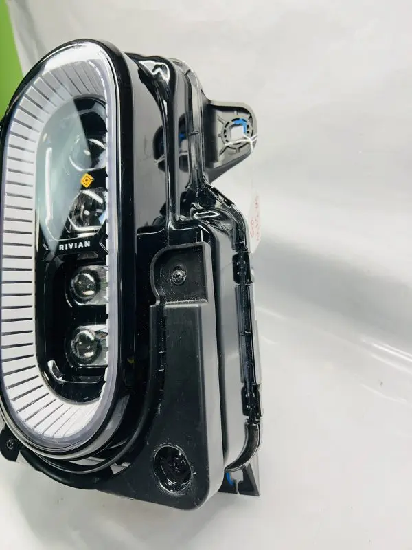 2021 2022 2023 RIVIAN R1T R1 T LED FRONT RIGHT OEM HEADLIGHT GMM92102010 - Image 7