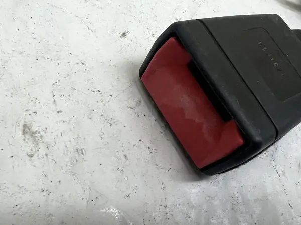 2016 2017 2018 2019 2020 2021 2022 CHEVY CAMARO FRONT RIGHT SEAT BELT BUCKLE - Image 12
