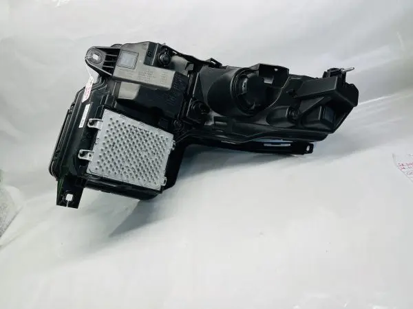 2021 2022 2023 RIVIAN R1T R1 T LED FRONT RIGHT OEM HEADLIGHT GMM92102010 - Image 12