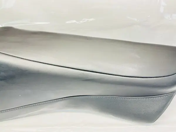 1096027-01-1 2017-2023 TESLA MODEL 3 REAR LEFT DRIVER SIDE SEAT BOLSTER CUSHION - Image 3