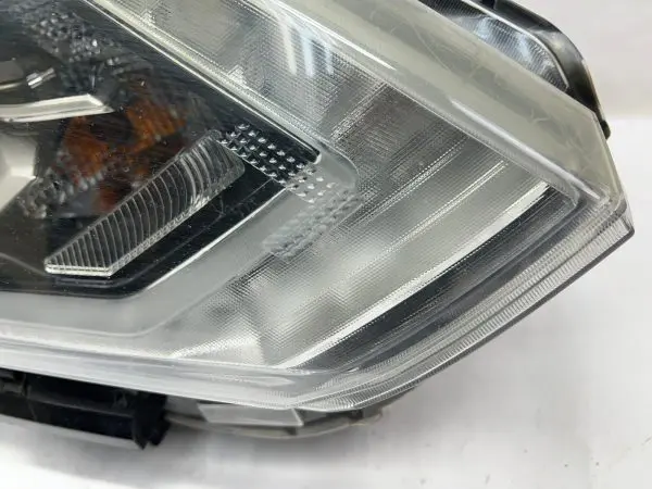 2017 2018 2019 2020 nissan rogue full led front right oem headlight - Image 2
