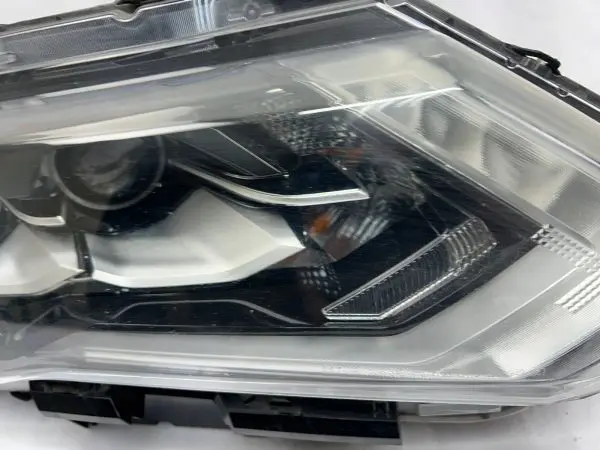 2017 2018 2019 2020 nissan rogue full led front right oem headlight - Image 5