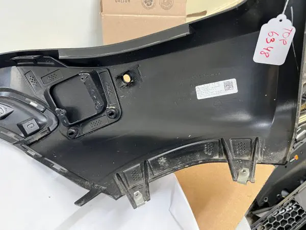 pt00049055 2022 2023 2024 rivian r1s rear oem bumper - Image 17