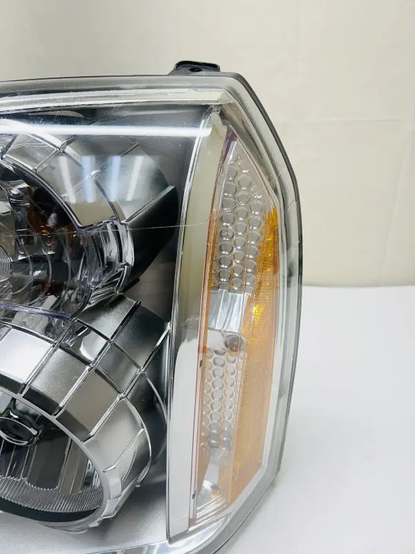 2007 2008 2009 2010 2011 2012 2013 2014 GMC YUKON DENALI FRONT LEFT HEADLIGHT - Image 7