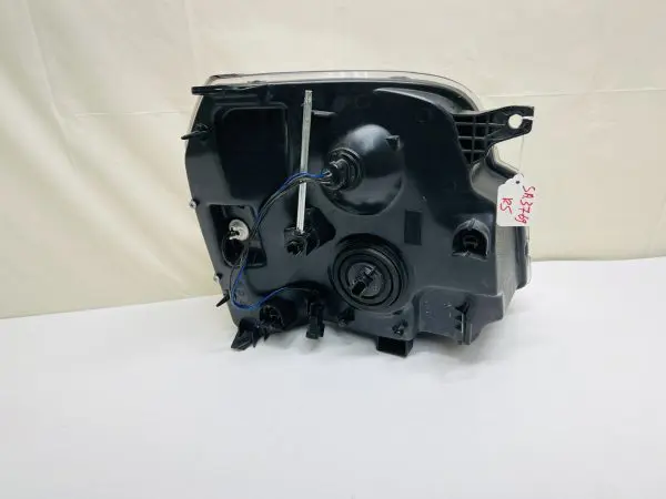 2007 2008 2009 2010 2011 2012 2013 2014 GMC YUKON DENALI FRONT LEFT HEADLIGHT - Image 12