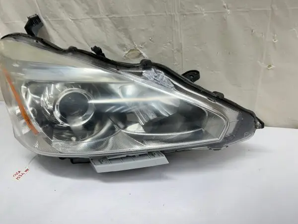ALL TABS  2013 2014 2015 NISSAN ALTIMA HALOGEN FRONT RIGHT OEM HEADLIGHT - Image 2