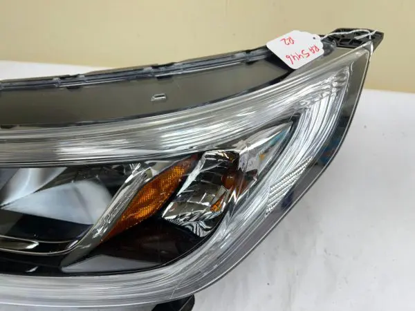 ALL TABS 2015 2016 HONDA CRV HALOGEN  FRONT LEFT OEM HEADLIGHT - Image 10
