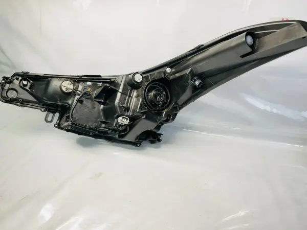 2017 2018 2019 TOYOTA CHR CH-R HALOGEN LED FRONT RIGHT OEM HEADLIGHT - Image 12