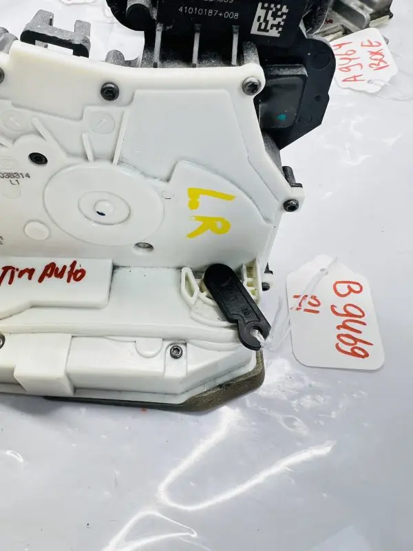 2019 2020 2021 2022 2023 AUDI A8 S8 REAR LEFT OEM DOOR LATCH LOCK GENUINE - Image 8