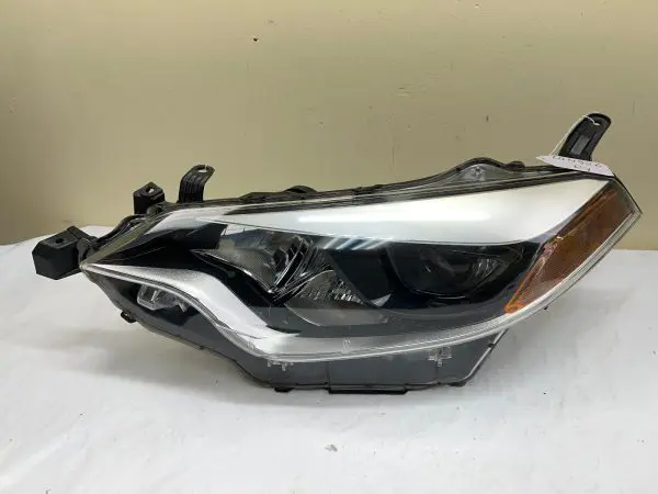 2014 2015 2016 TOYOTA COROLLA LED FRONT LEFT OEM HEADLIGHT - Image 2
