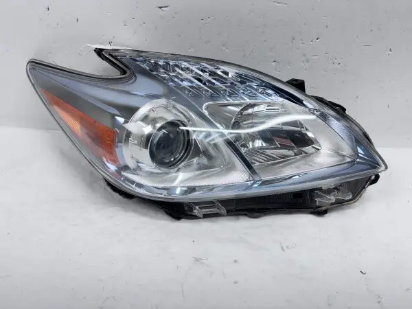 2012 2013 2014 2015 TOYOTA PRIUS HALOGEN BLUE FRONT RIGHT OEM HEADLIGHT
