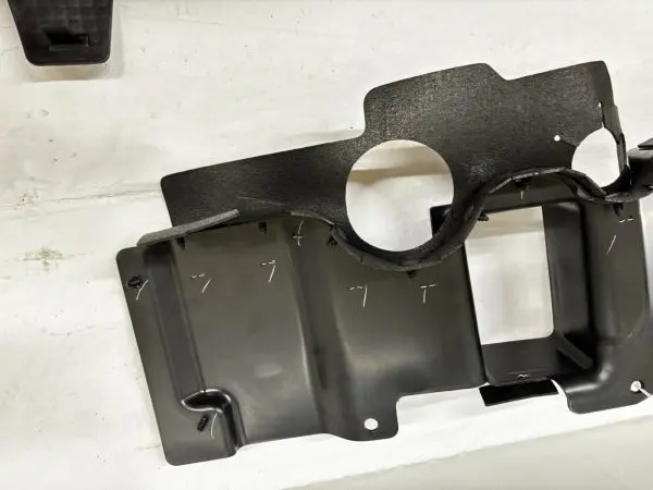 OEM FORD BC3Z9E944E 2011-2014 2015 2016 F250 F350 Left Inner Radiator Shield - Image 10