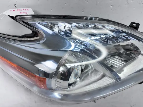 2012 2013 2014 2015 TOYOTA PRIUS HALOGEN BLUE FRONT RIGHT OEM HEADLIGHT - Image 12