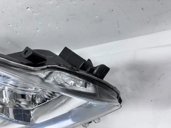 2012 2013 2014 2015 TOYOTA PRIUS HALOGEN BLUE FRONT RIGHT OEM HEADLIGHT - Image 17