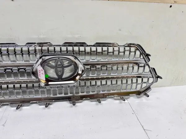 2016 2017 2018 2019 2020 2021 2022 TOYOTA TACOMA CHROME FRONT OEM GRILLE GENUINE - Image 16