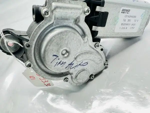 05182442AA  2012 2013 2014 2015 2016 2017 FIAT 500 REAR WIPER MOTOR OEM GENUINE - Image 5