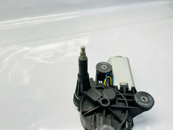 05182442AA  2012 2013 2014 2015 2016 2017 FIAT 500 REAR WIPER MOTOR OEM GENUINE - Image 9