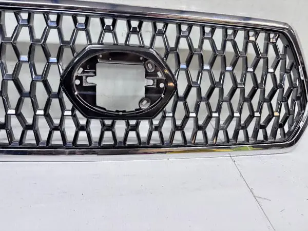 2016 2017 2018 2019-2022 TOYOTA TACOMA TRD CHROME AND TRIM OEM GRILLE GENUINE - Image 6