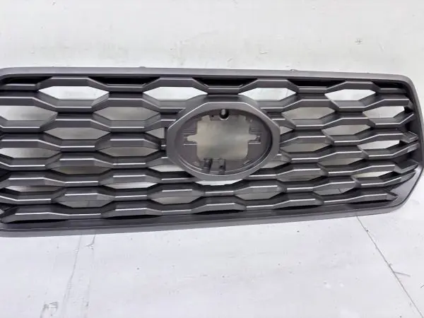 2016 2017 2018 2019 2020 2021 2022 2023 TOYOTA TACOMA FRONT OEM GRILLE GENUINE - Image 8