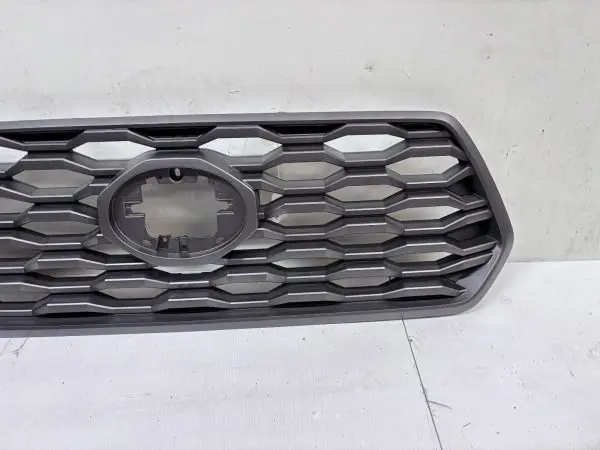 2016 2017 2018 2019 2020 2021 2022 2023 TOYOTA TACOMA FRONT OEM GRILLE GENUINE - Image 9