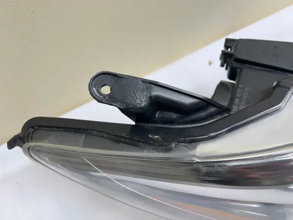 ALL TABS 2015 2016 2017 TOYOTA CAMRY DARK BEZEL FRONT RIGHT OEM HEADLIGHT - Image 10