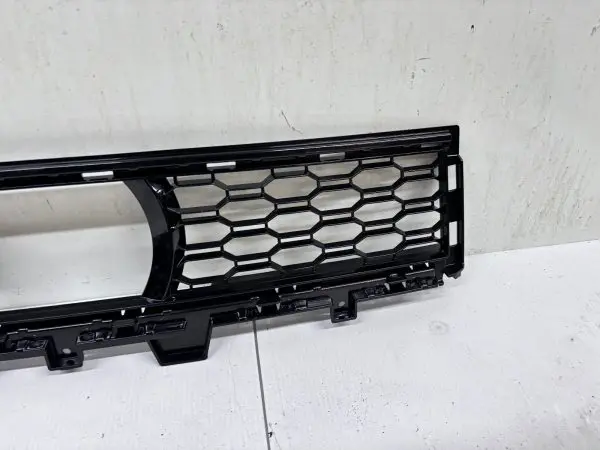 NEW 51118069211  2019 2020 2021 2022 BMW X5 FRONT OEM LOWER  GRILLE GENUINE - Image 2