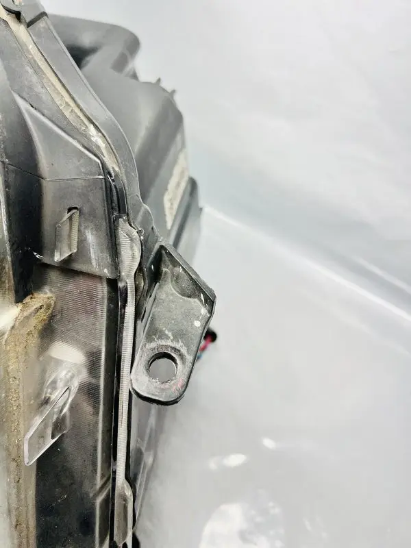 TABS 2010 2011 2012 2013 2014 2015 2016 CADILLAC SRX HALOGEN RIGHT OEM HEADLIGHT - Image 9