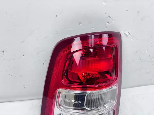 2019 2020 2021 2022 2023 2024 DODGE RAM 2500 3500 HALOGEN LEFT OEM TAIL LIGHT - Image 7